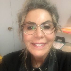 Meet your Posher, Micheline